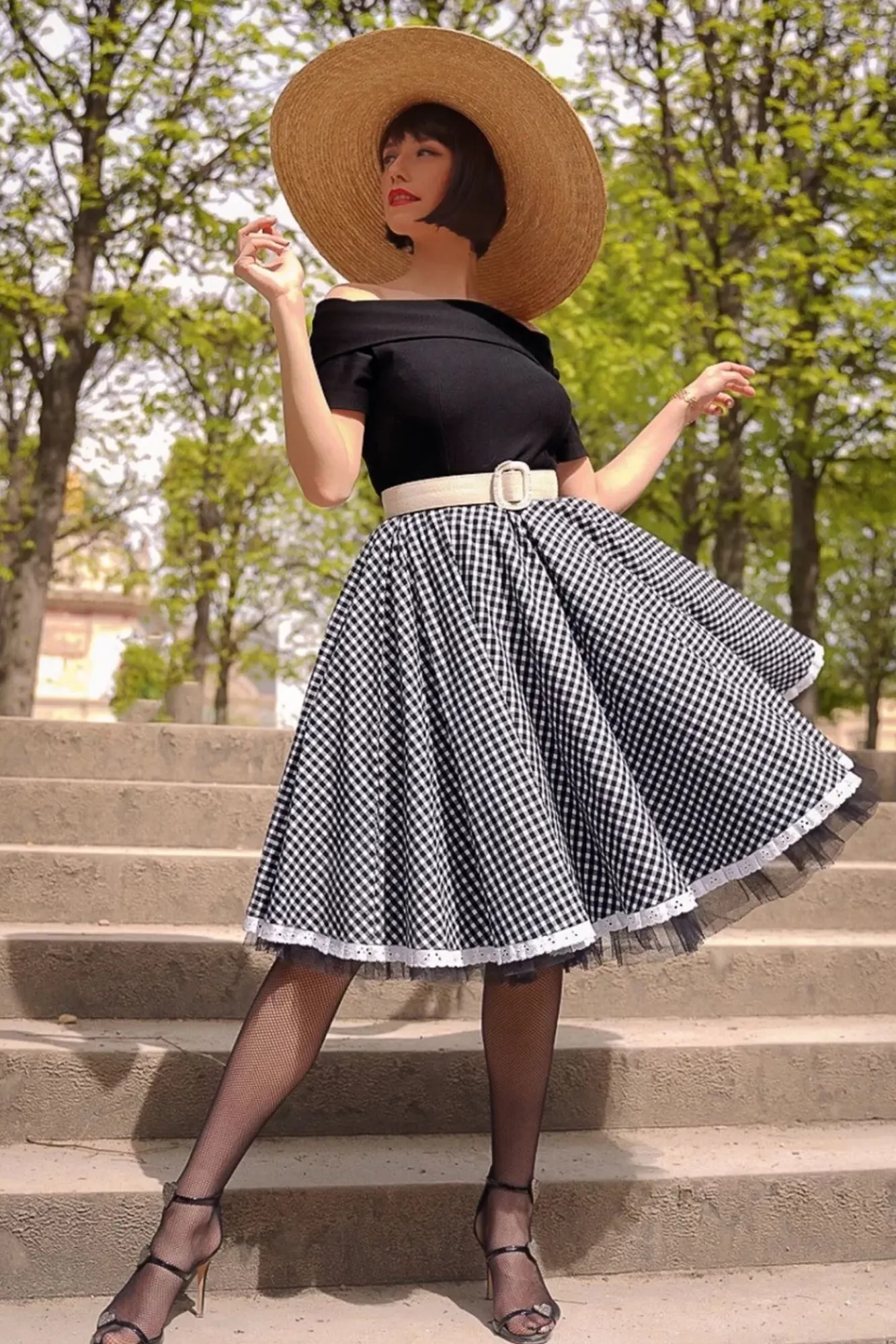 brigitte_gingham_swing_jurk_in_zwart_en_wit_6.webp New Glamour Bunny Brigitte Gingham Swing Jurk In Zwart En Wit