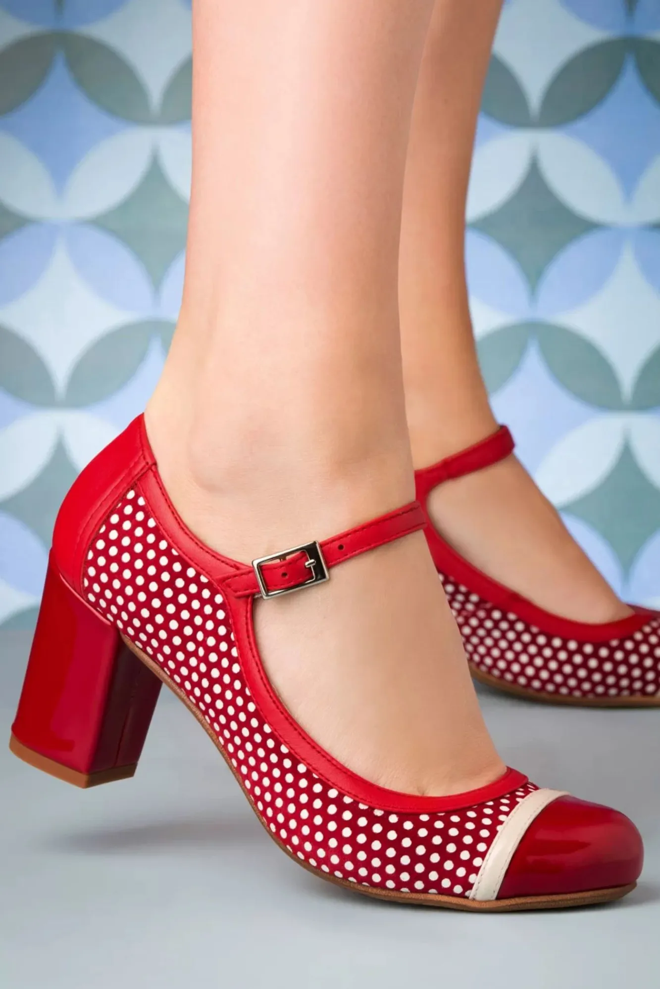 charol_lederen_mary_jane_pumps_in_rood_0.webp Fashion Nemonic Charol Lederen Mary Jane Pumps In Rood