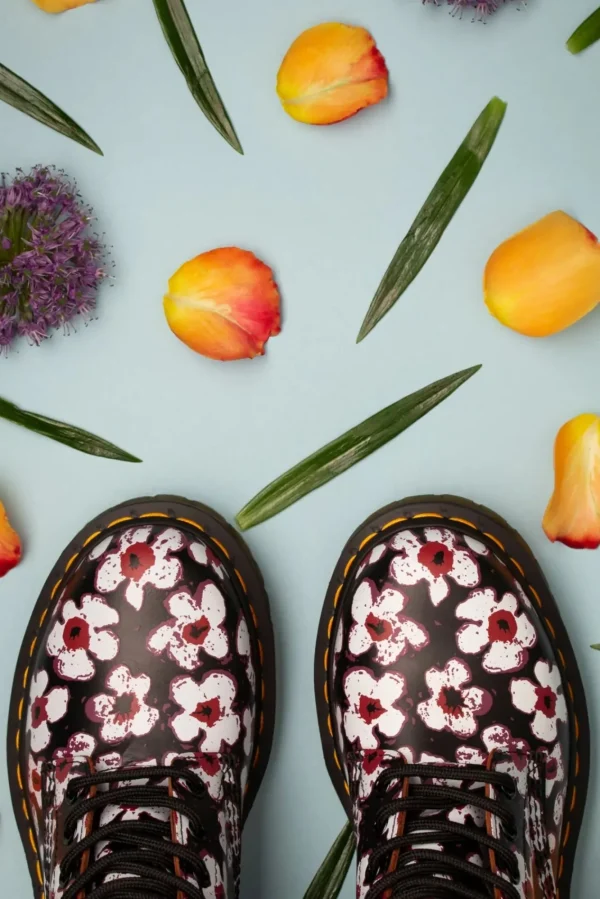 Cheap Dr. Martens 1460 Pansy Fayre Vintage Laarzen In Zwart