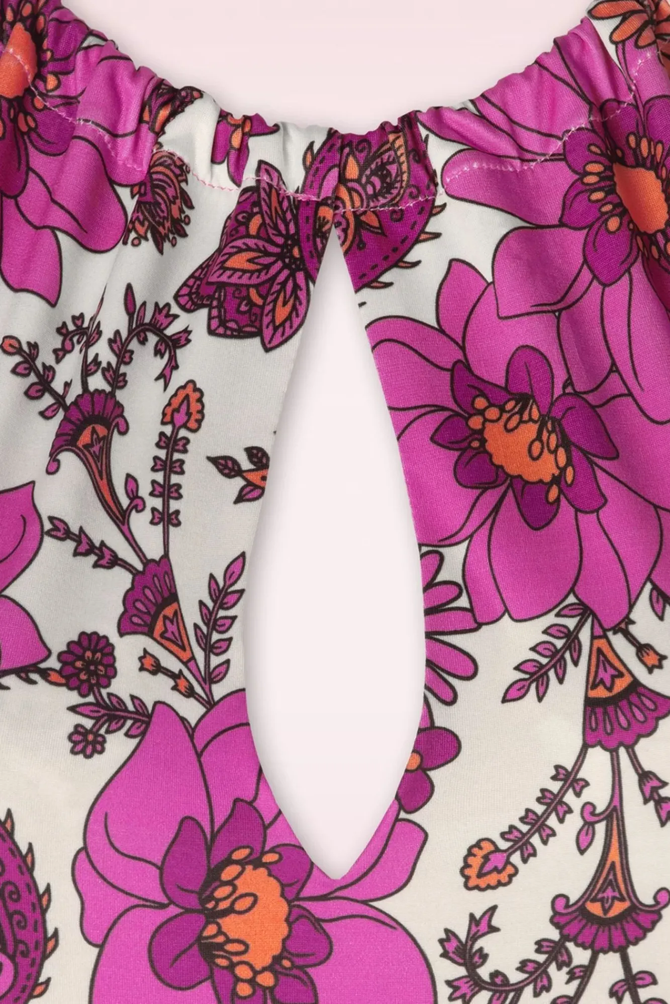 polly_maxi_jurk_in_wit_en_roze_2.webp Online Vintage Chic for Topvintage Polly Maxi Jurk In Wit En Roze